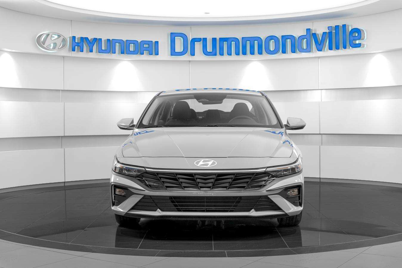 2026 Hyundai Elantra PREFERRED + 75 $ / SEM + LIQUIDATION DEMO + FAITES — снимка 1