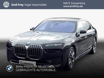 xDrive60 Design Pure Excellence AHK* Pano*