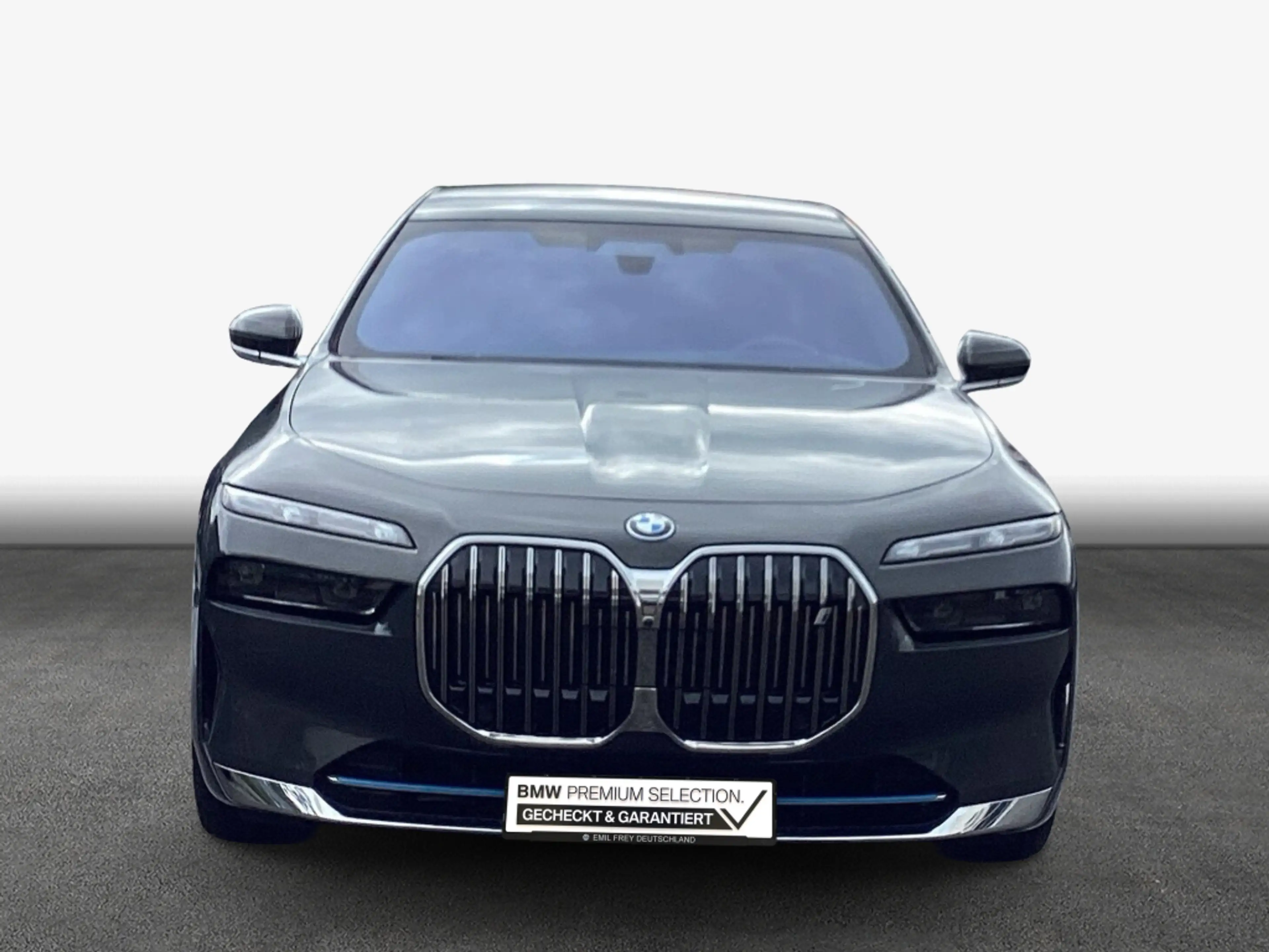 BMW i7 60 xDrive Design Pure Excellence AHK* Pano* — photo 4