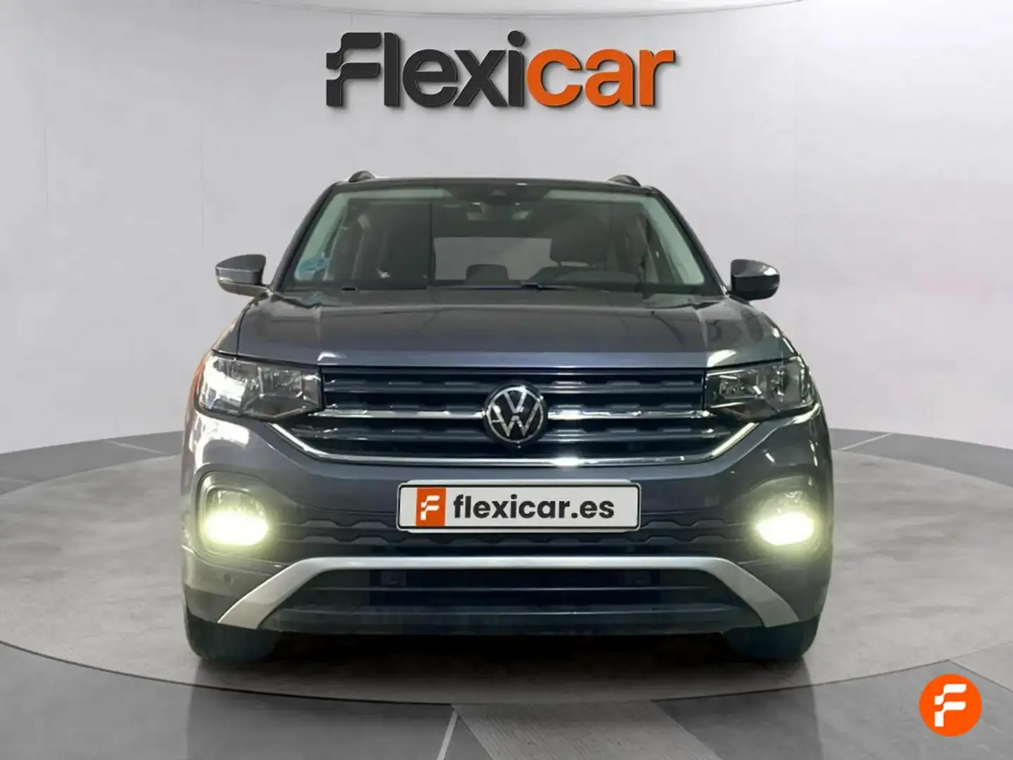 Volkswagen T-Cross 1.0 TSI Advance 81kW Gris - 2