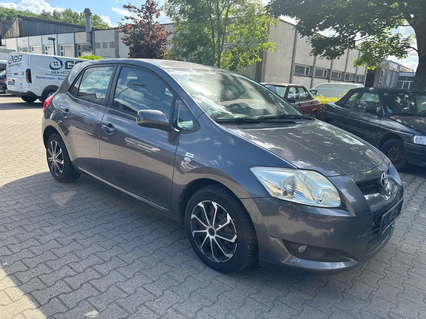 Toyota Auris 1.6 VVT-i,Orig.129968 km,TÜV&AU:01/2027 Grau - 1