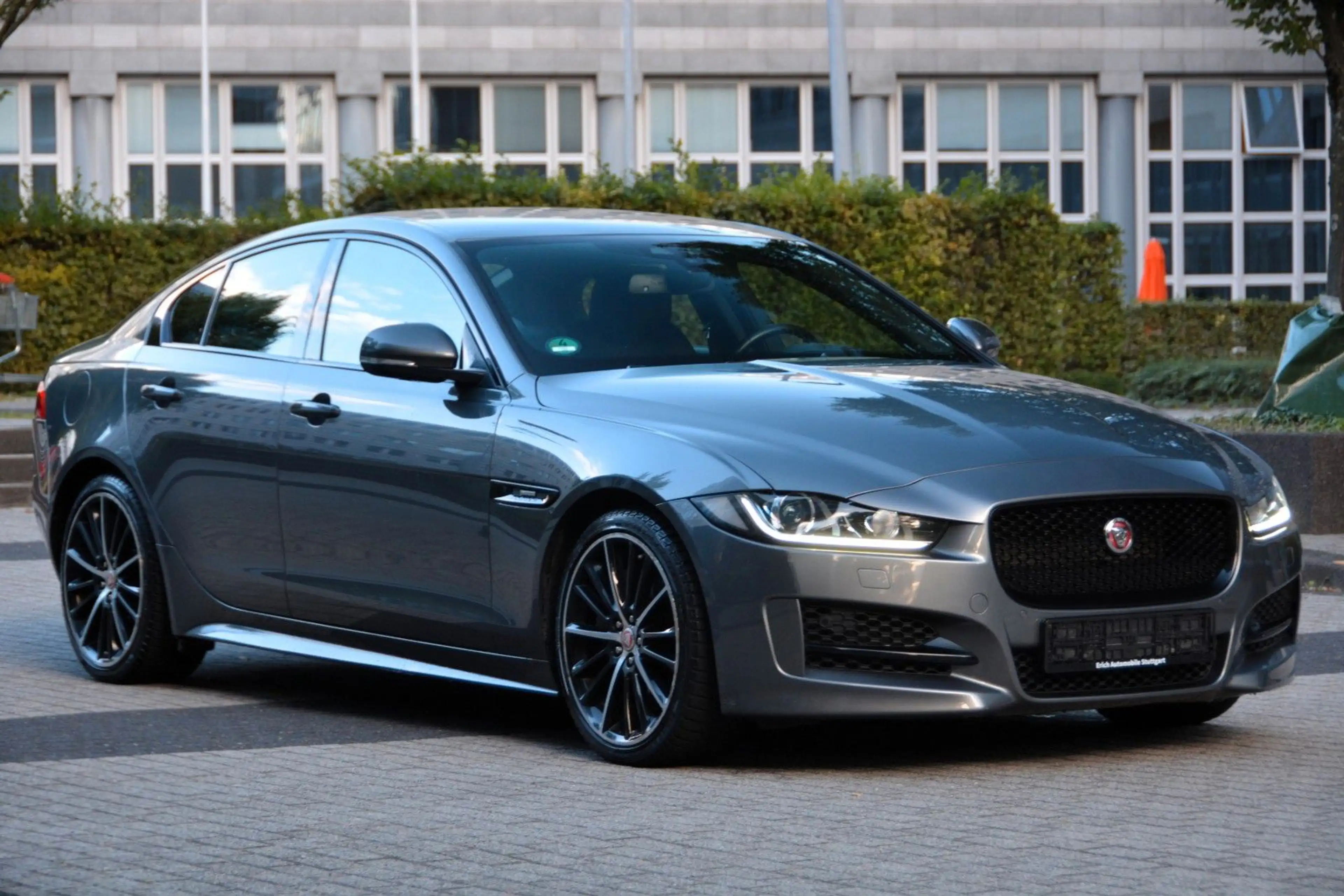 Jaguar XE R-Sport| 2.HAND| BI-XENON| KAMERA| LEDER| SZH — photo 3