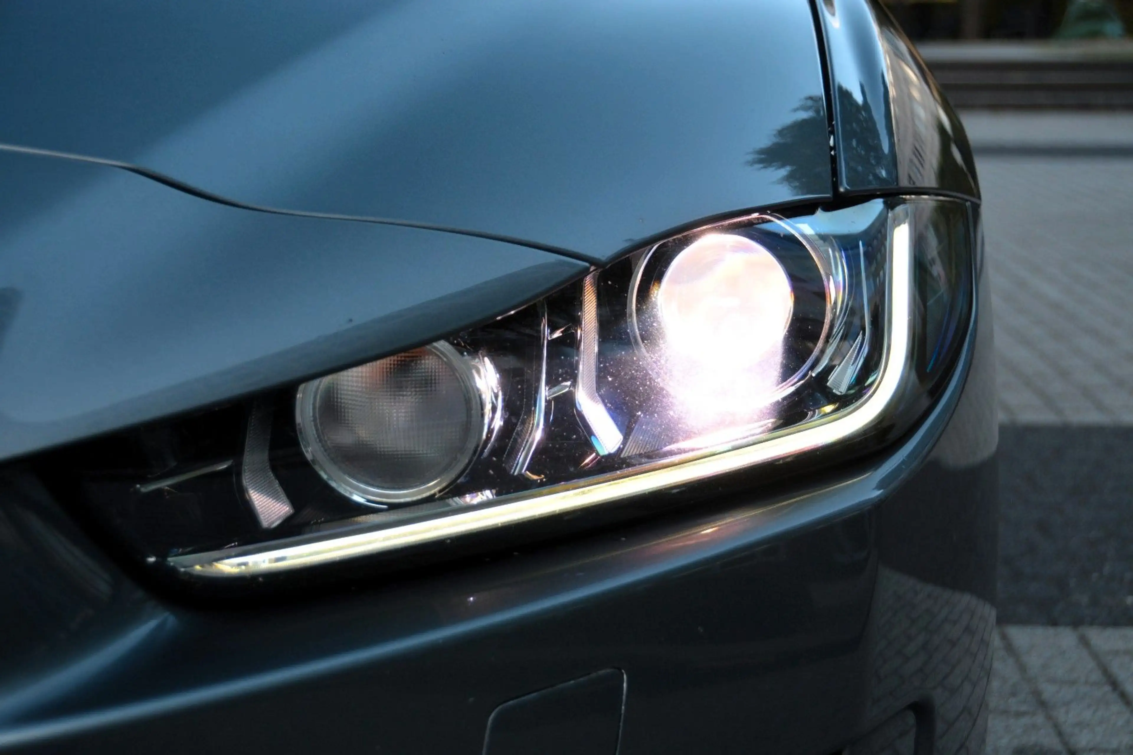 Jaguar XE R-Sport| 2.HAND| BI-XENON| KAMERA| LEDER| SZH — photo 9