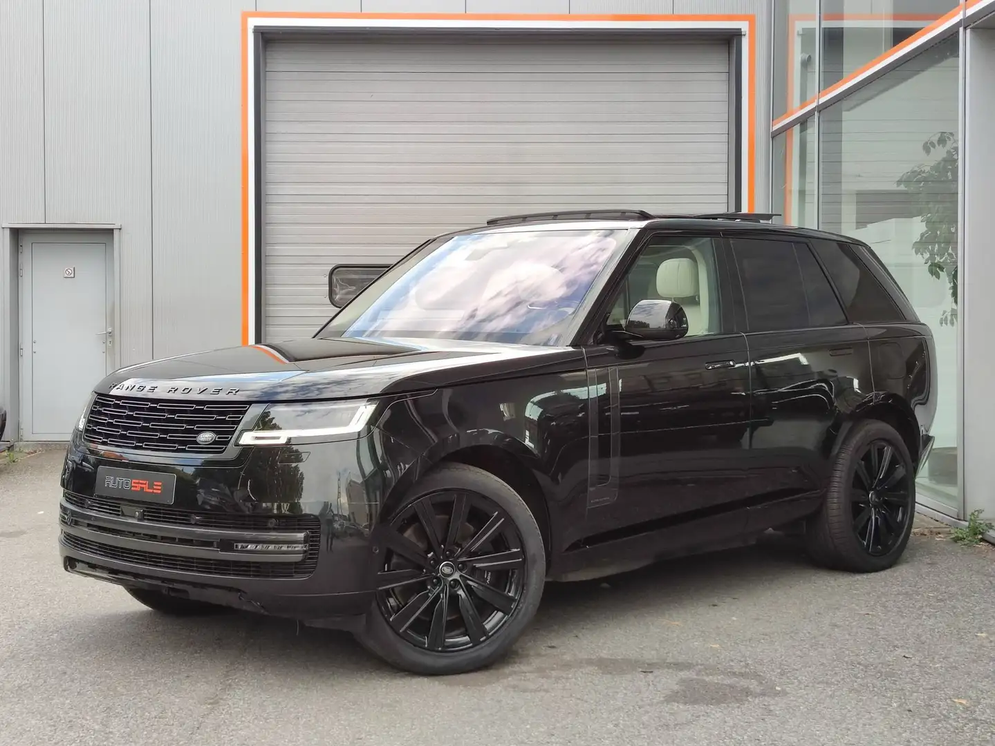 Land Rover Range Rover P510e 3.0 Autobiography SVO leather/Pano/4WS/HUD Zwart - 1