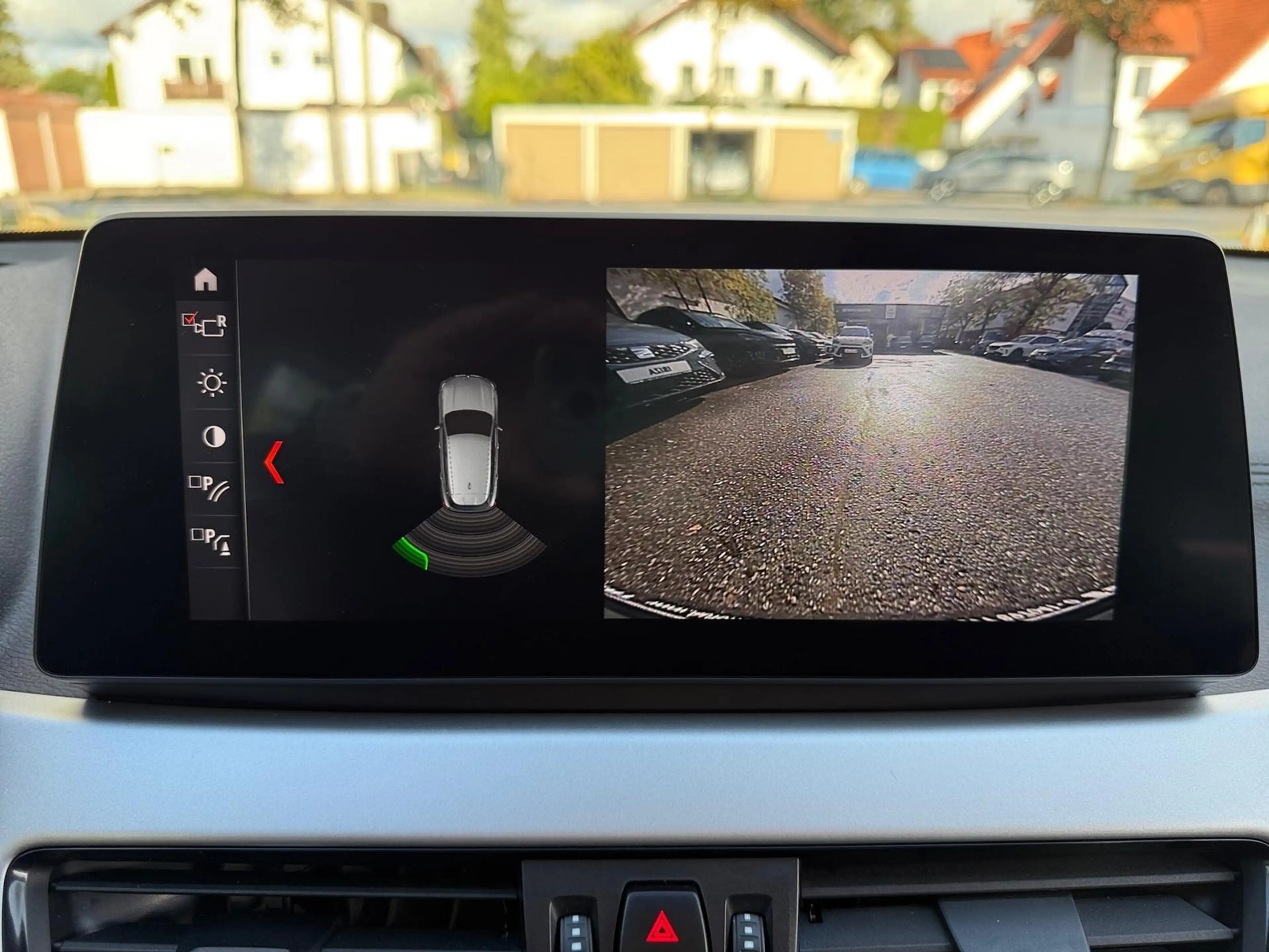 BMW X2 sDrive 20 i Advantage Navi Prof LED Kamera — photo 10