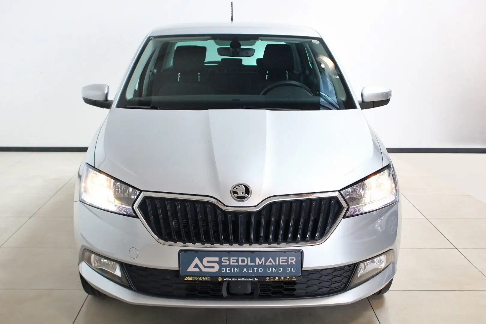 Skoda Fabia 1.0 TSI Drive PDC|ACC|SHZ|CarPlay|KlimaAuto Silber - 2