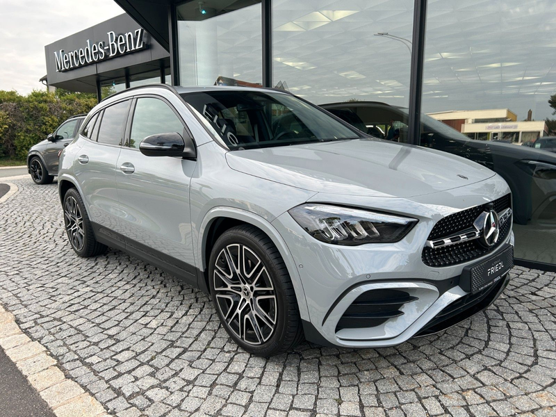 Mercedes-Benz GLA 200 SPECIAL-EDITION, AMG,  20", AHK, NIGHT — photo 4