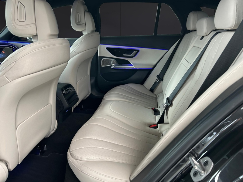 Mercedes-Benz E 450 4MATIC T-Modell AMG*Fahrassistenz*Head Up — photo 13