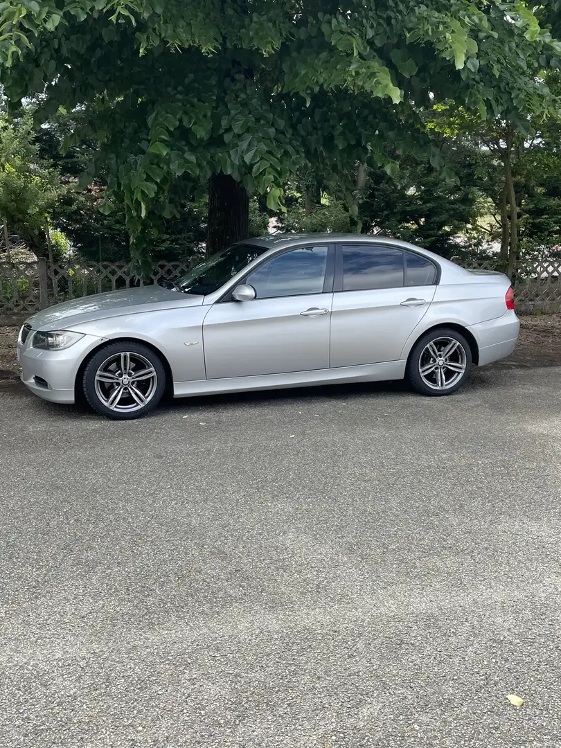 BMW 320 320d Eletta - 2