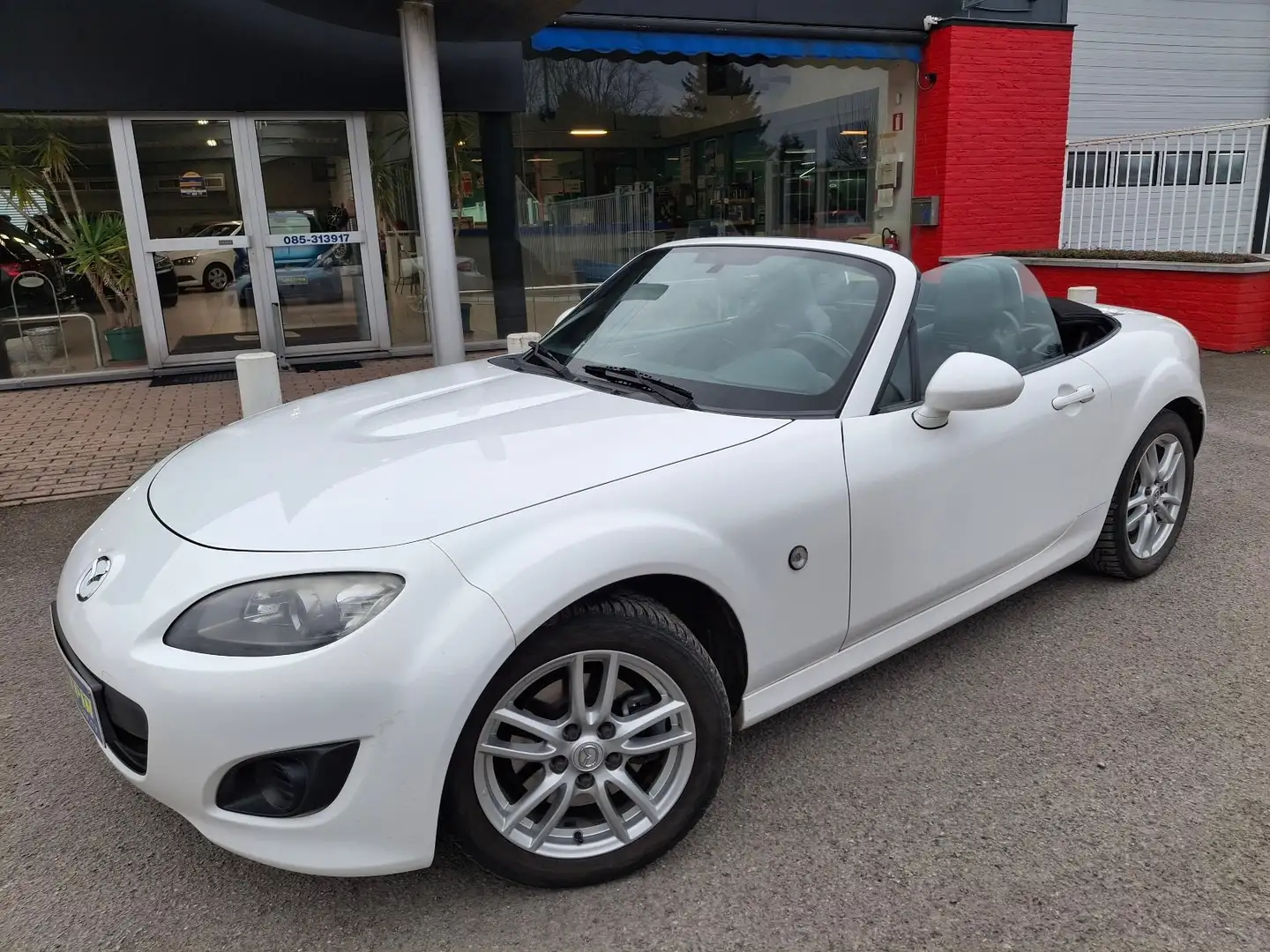 Mazda MX-5 1.8i 126cv RECARO SPORT CH/AIRCO/VOL MULTI/JA/BOSE Blanc - 1
