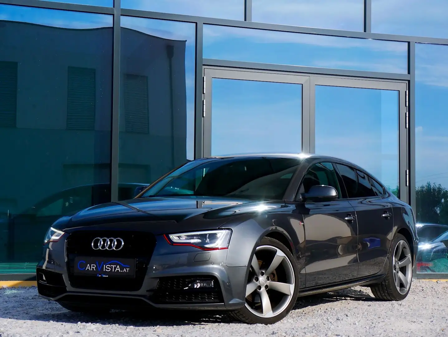 Audi A5 2.0 TDI Aut. S-LINE Silber - 2
