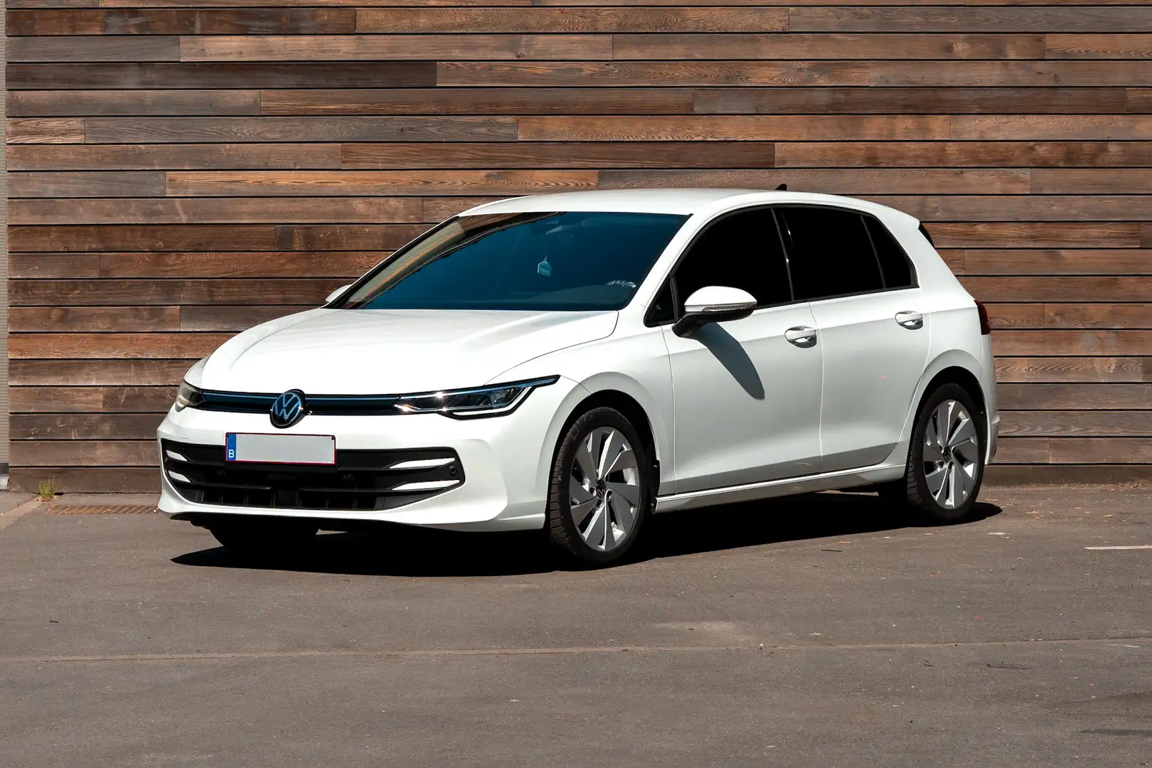 Volkswagen Golf 1.5 Essence 115Cv / 21.000Km / 2024 - 1