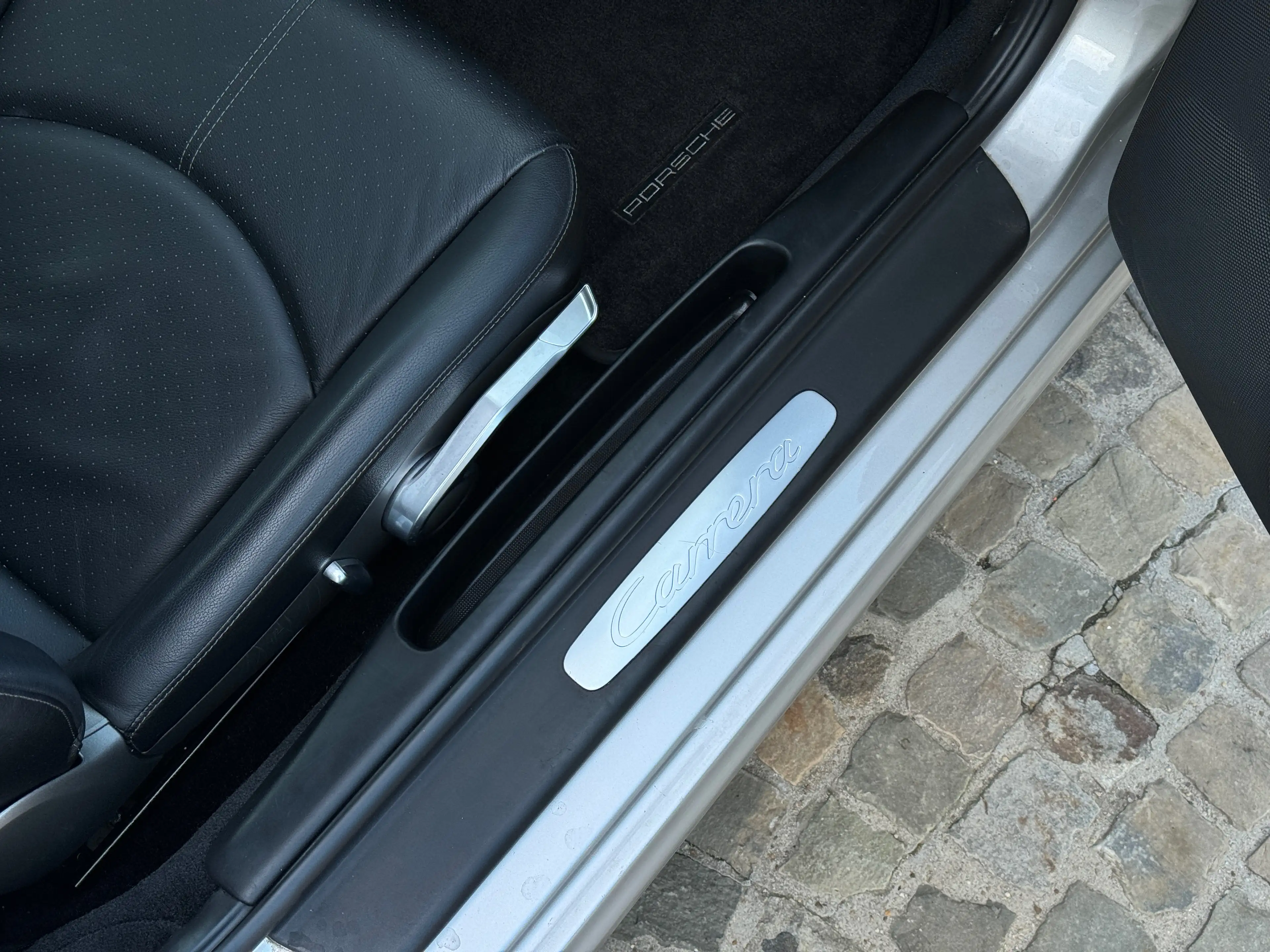Porsche 997 911 Carrera 3.6i Coupé Tiptronic S — photo 15