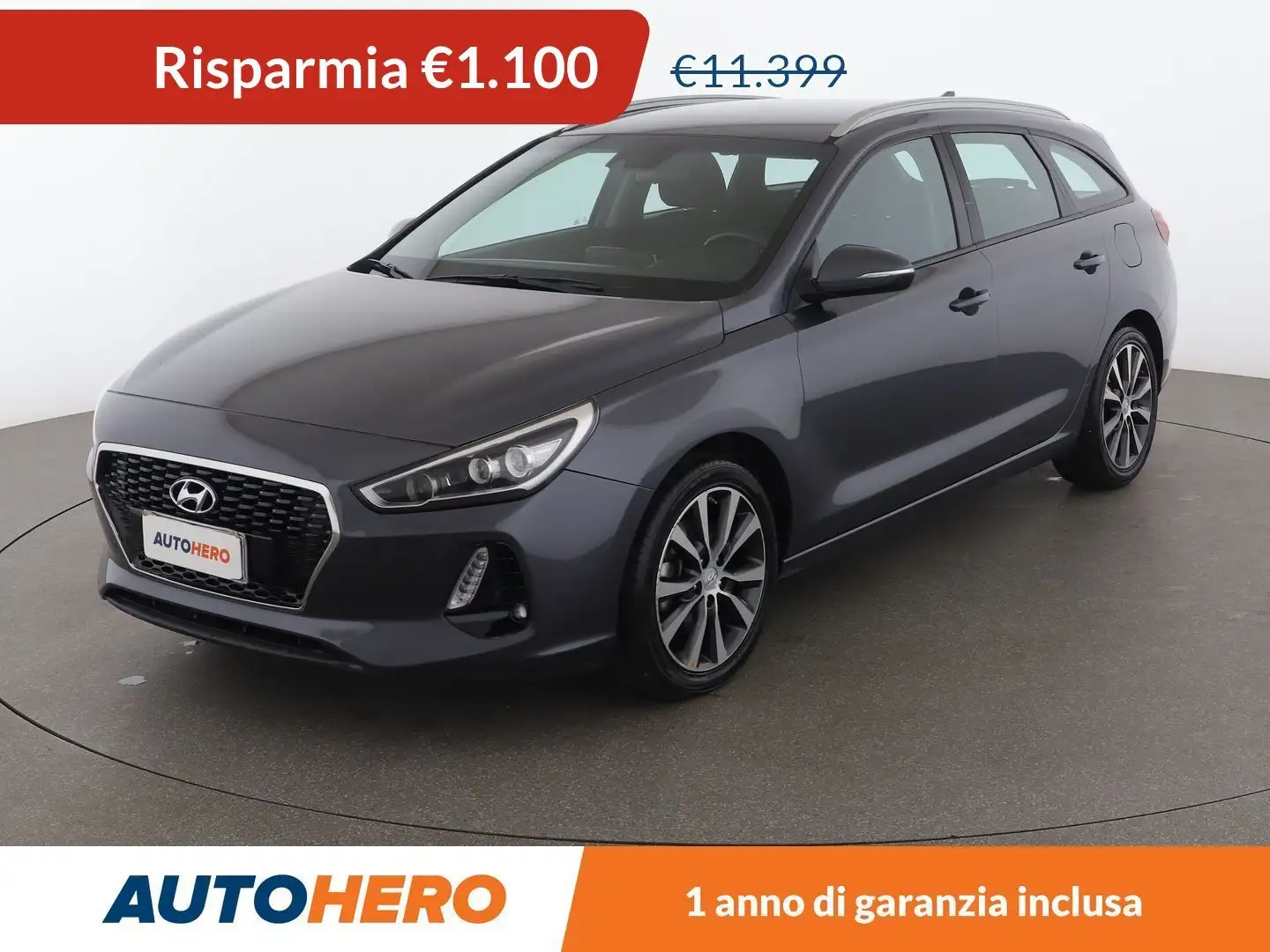 Hyundai i30 1.6 CRDi Business 110 CV Grau - 1