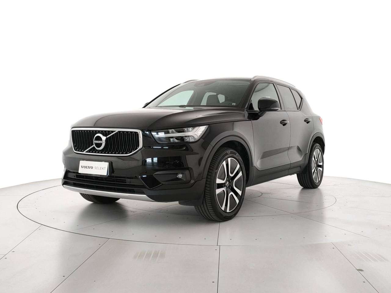 Volvo XC40 1.5 t2 Momentum auto - autocarro