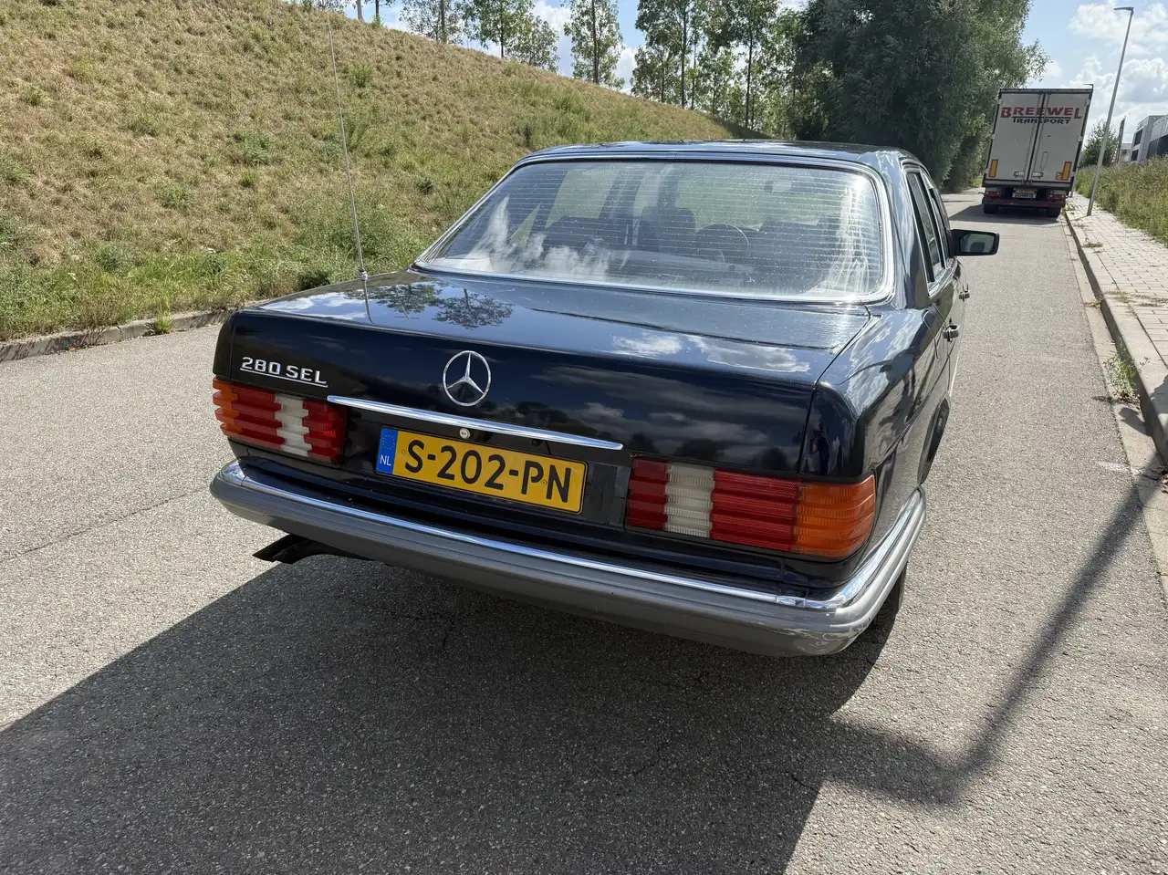 Mercedes-Benz 280 SEL, foto 6