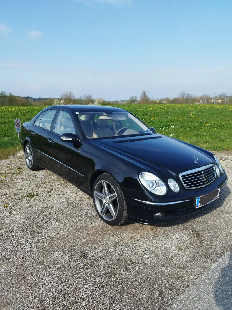 Mercedes-Benz E 500 4Matic Automatik Avantgarde Schwarz - 2