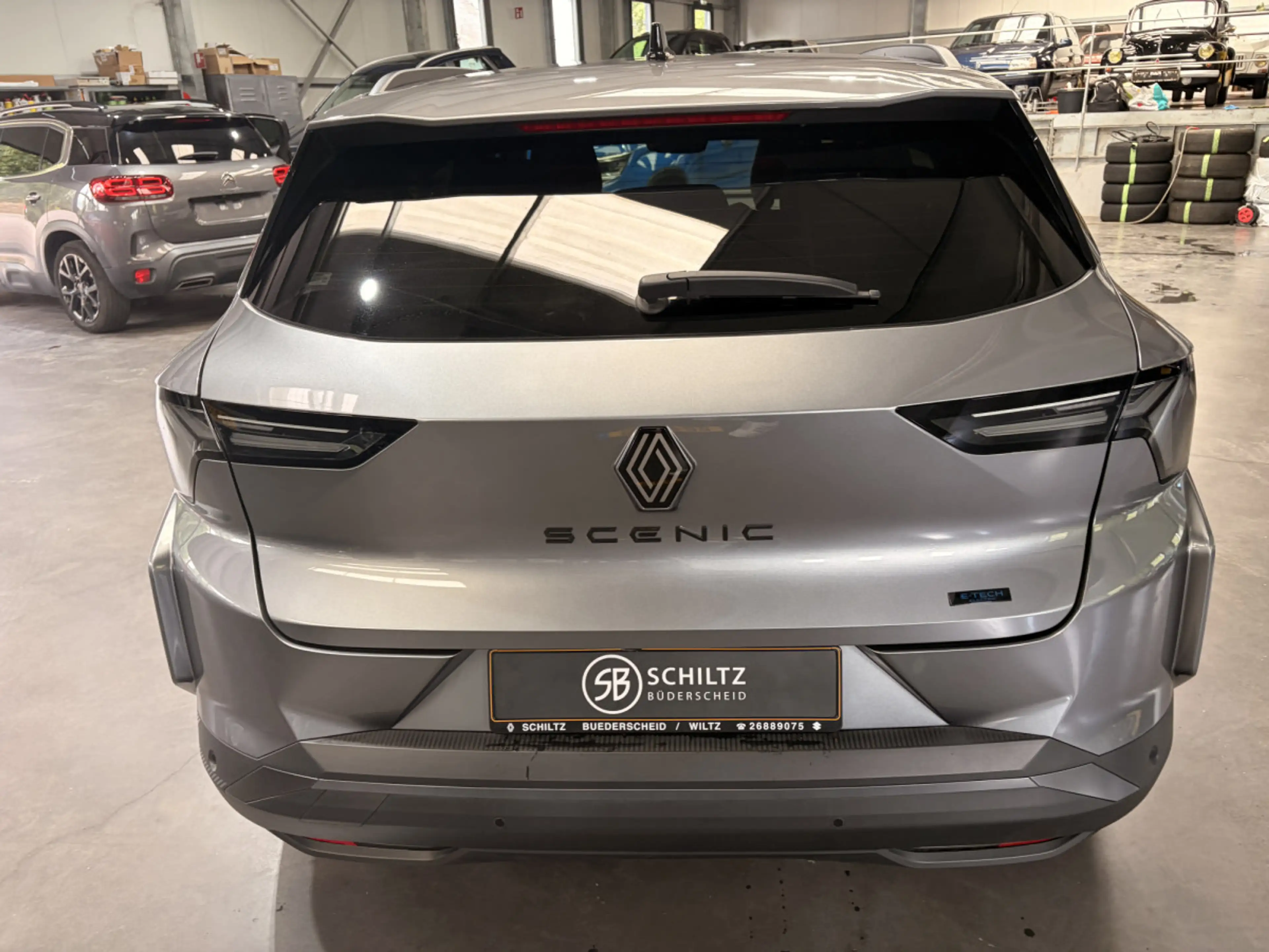 Renault Scenic E-Tech 220HP Esprit Alpine Long Range — photo 4