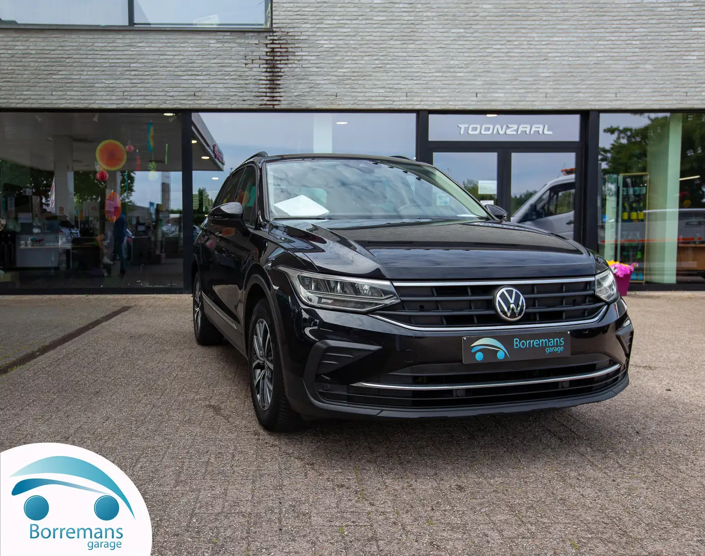 Volkswagen Tiguan VW TIGUAN 1.5 TSI 96 KW LIFE Noir - 1