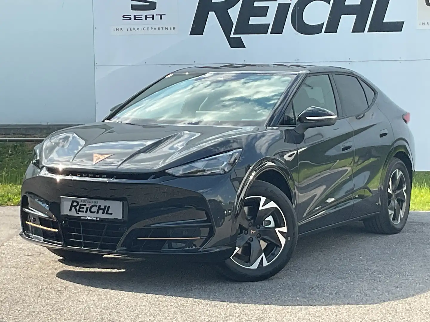 CUPRA Tavascan 210 kW - Winterpaket - Wärmepumpe Grau - 2