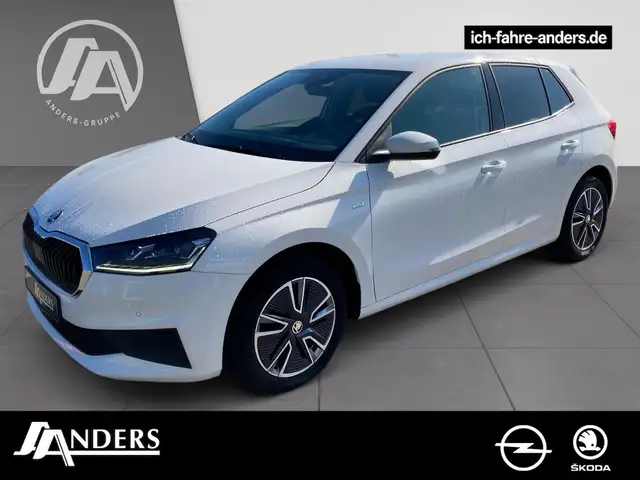Skoda Fabia 1.0 TSI Tour DSG LED+Navi+PDC+SHZ+AUT+LM