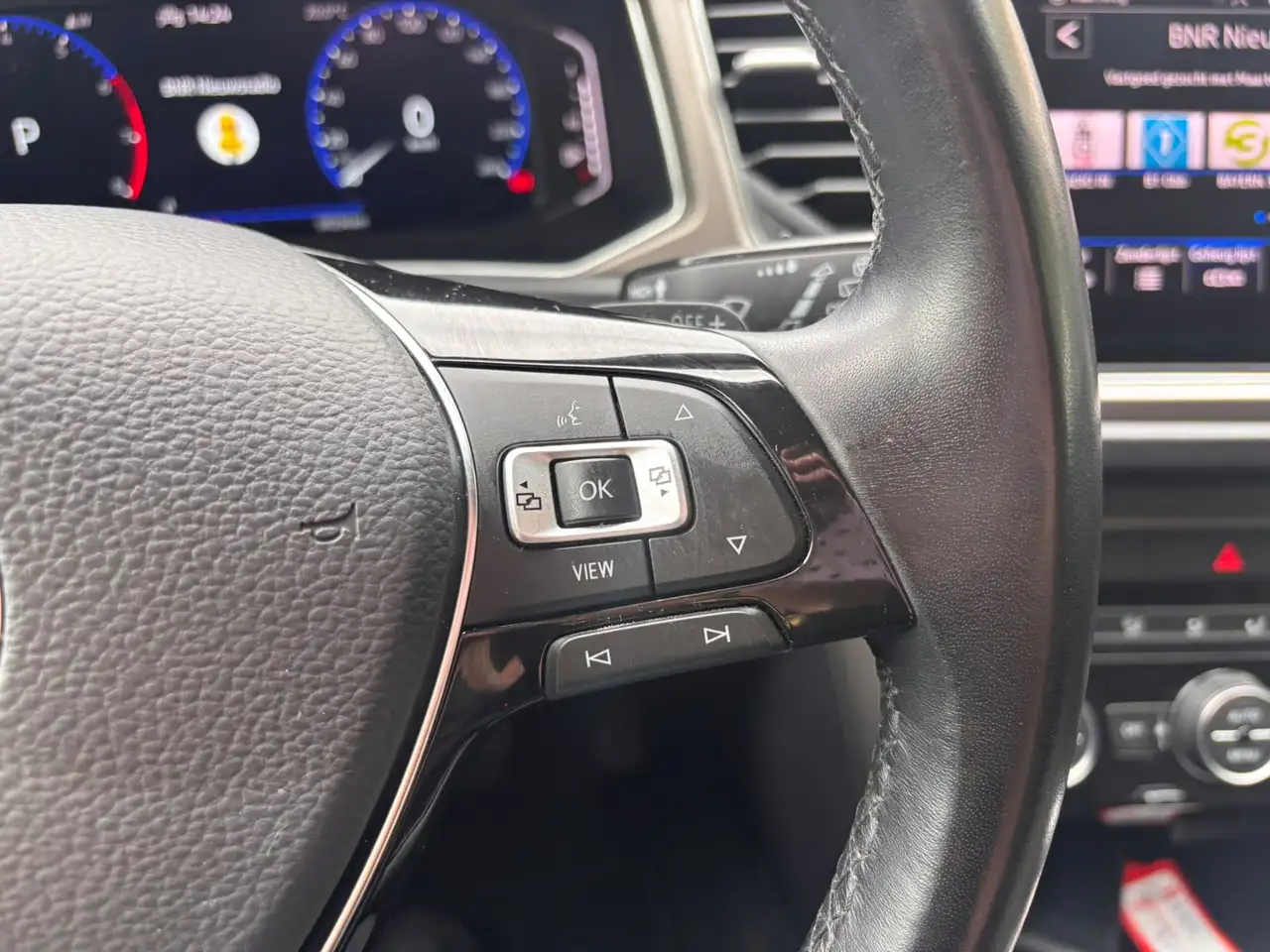 Volkswagen T-Roc 1.5 TSI Sport,Navi,Camera,Trekhaak,1 jaar Bovag ga, миниатюра 30