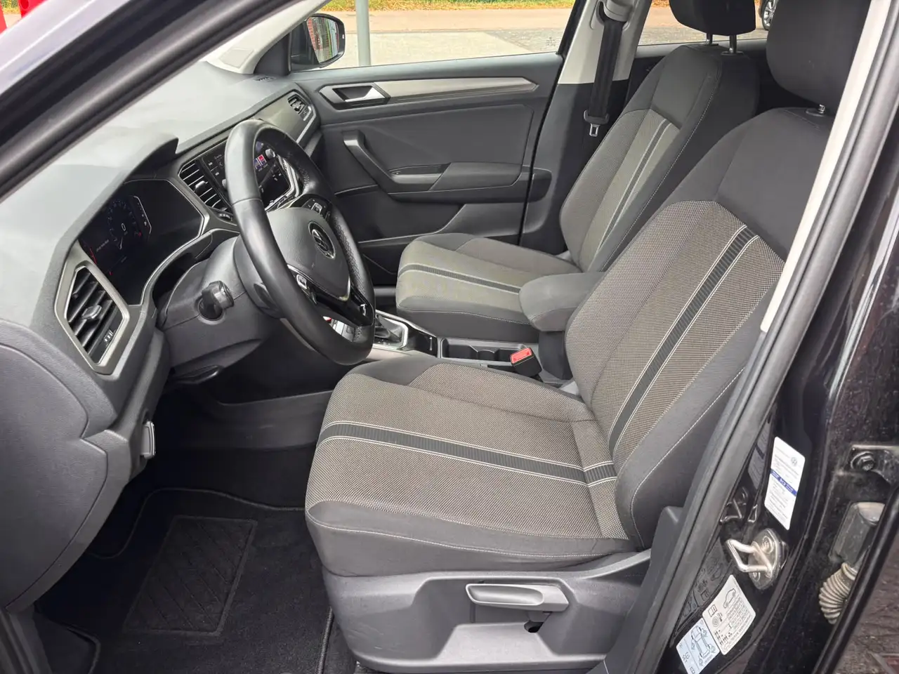 Volkswagen T-Roc 1.5 TSI Sport,Navi,Camera,Trekhaak,1 jaar Bovag ga, миниатюра 4
