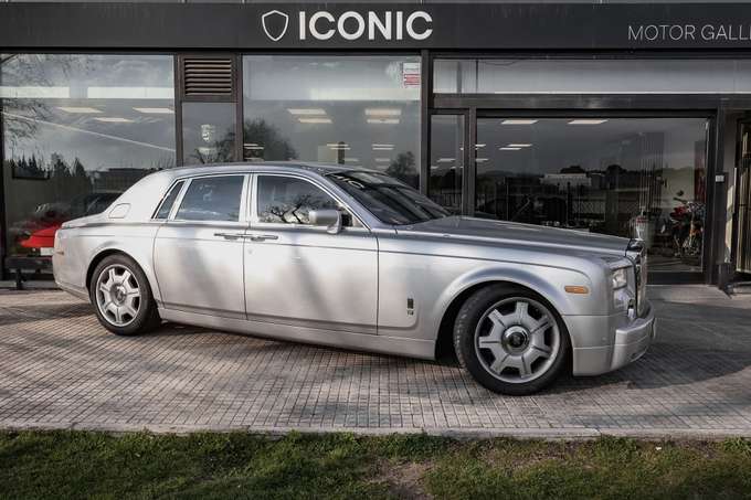 Rolls-Royce Phantom