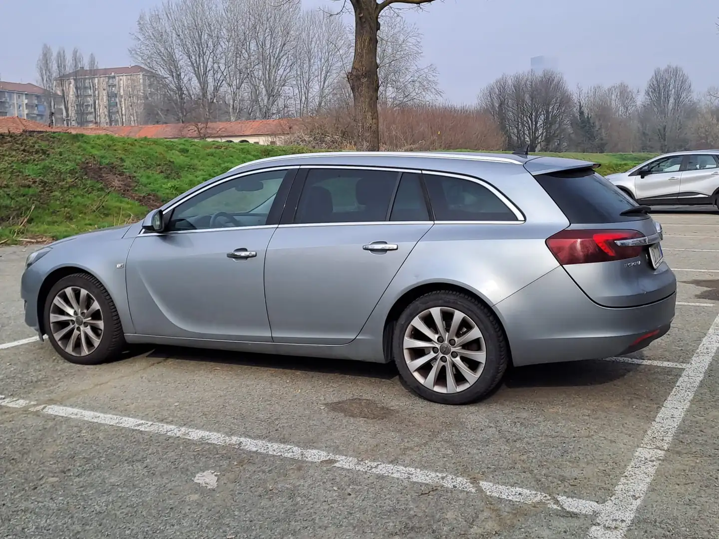 Opel Insignia Insignia Sports Tourer 2.0 cdti Cosmo 163cv auto Argento - 1