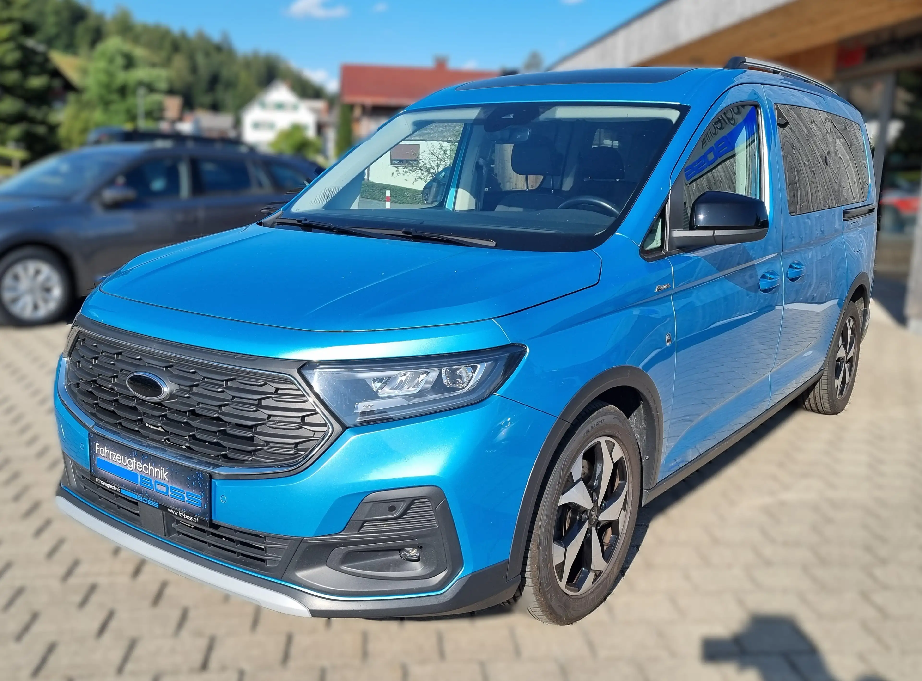 Ford Grand Tourneo Active AWD ** Anhängekupplung** — photo 7