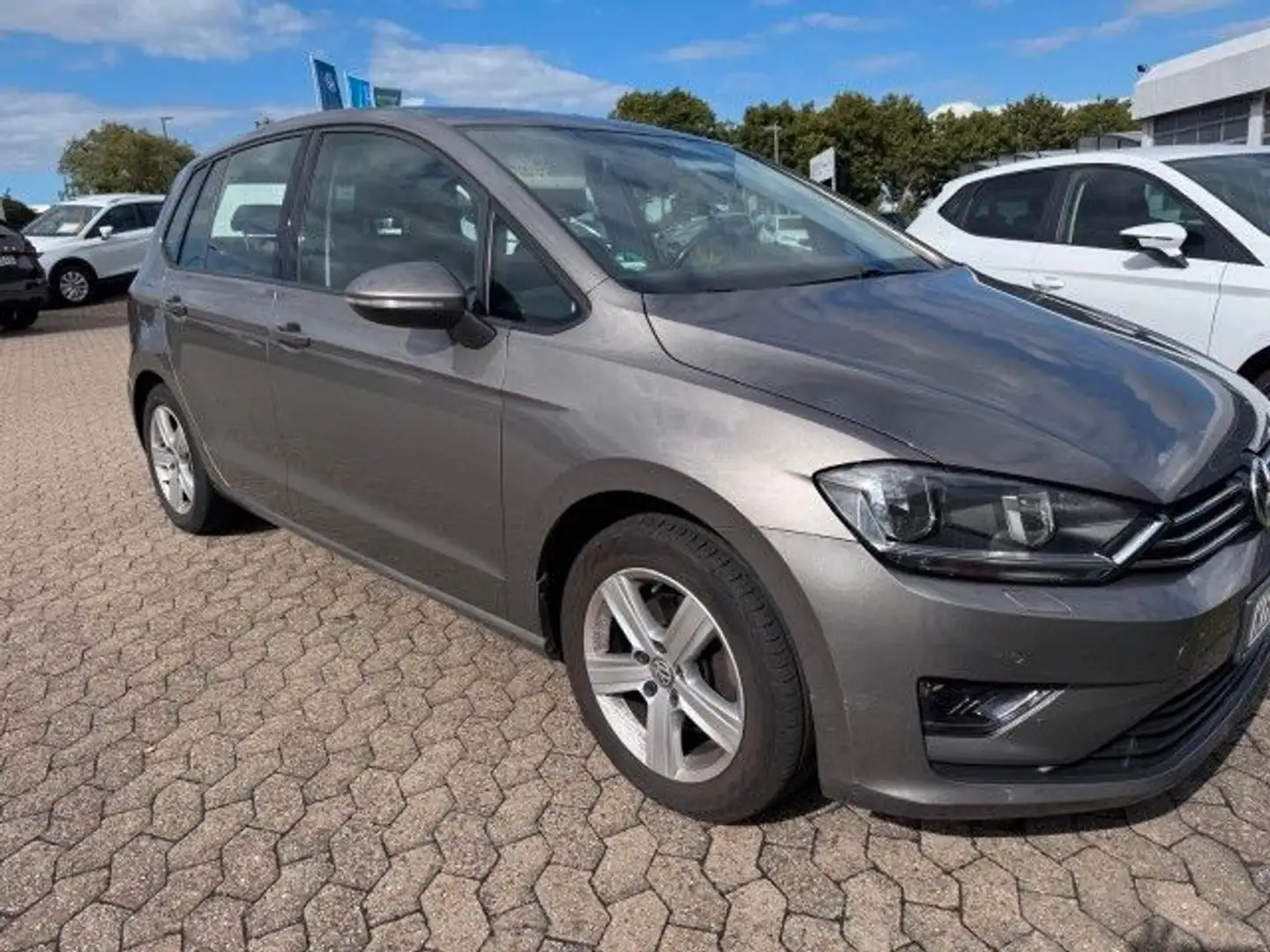 Volkswagen Golf Sportsvan 1.2 BMT Comfortline 1.Hand Kamera AHK Grau - 1