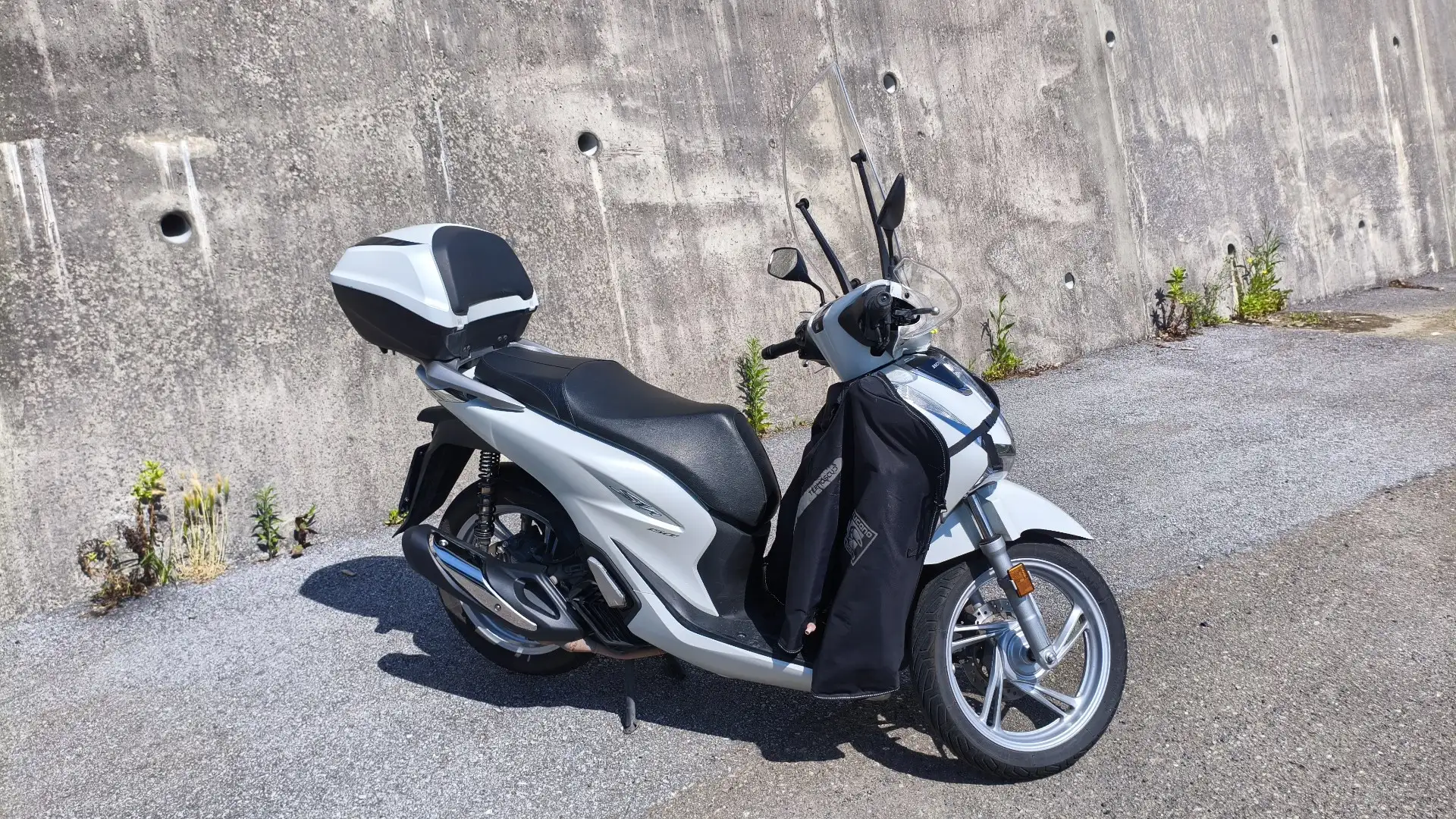 Honda SH 150i Alb - 2
