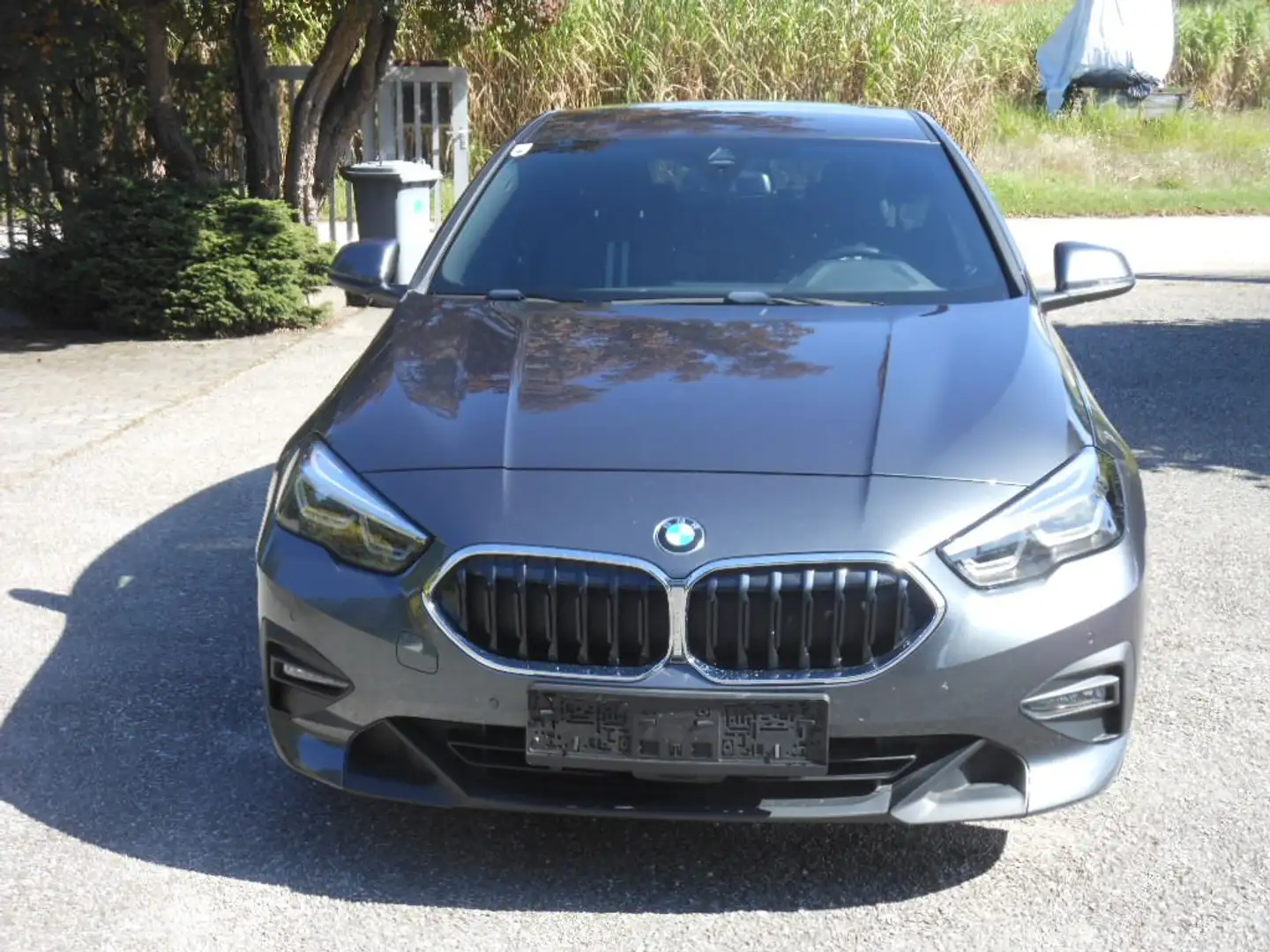 BMW 220 220 d xDrive Gran Coupe * € 248,00 mtl * Grau - 2