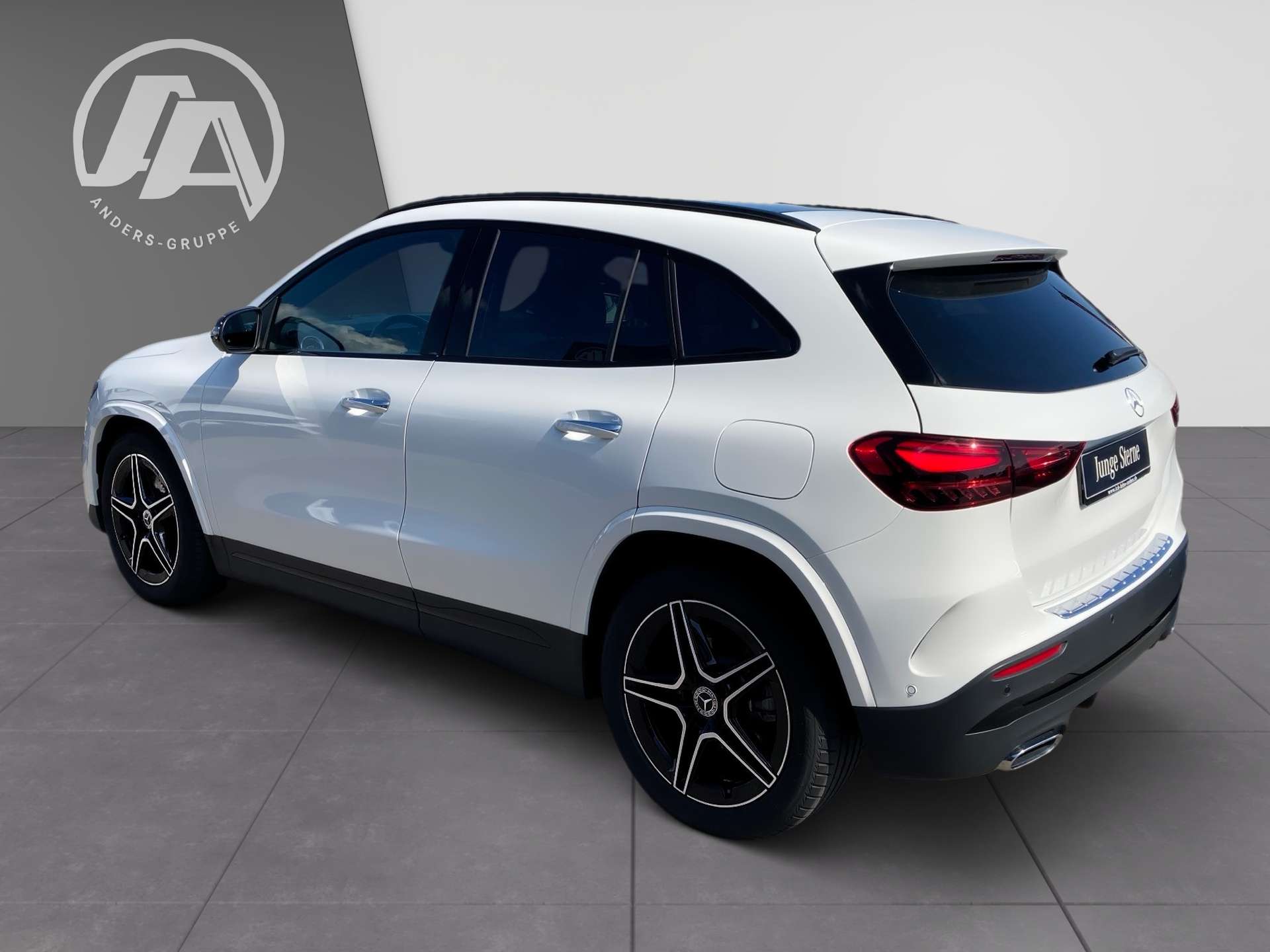 Mercedes-Benz GLA 220