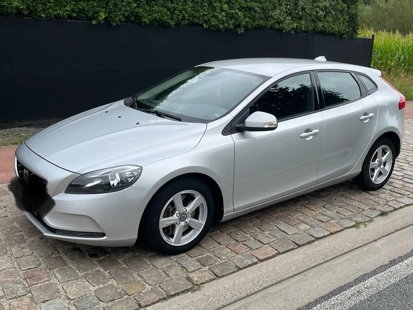 Volvo V40 V40 D2 Geartronic Momentum Argent - 2