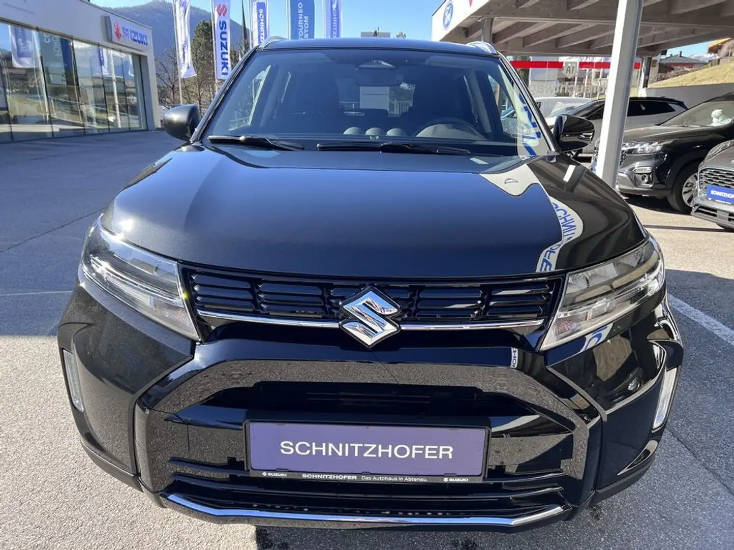 Suzuki Vitara 1.4 AllGrip Shine Zwart - 2