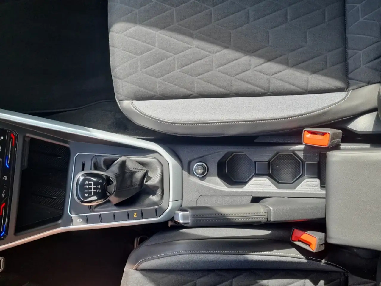 Volkswagen Polo VI Goal 1.0+Abstandsregeltempomat+Sitzheizung+PDC 13