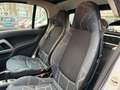 smart forTwo fortwo 0.8 cdi softouch*ALLWETTER*KLIMA*PANO* Silber - thumbnail 27