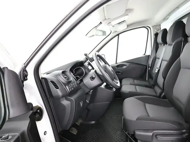 Renault Trafic view 8