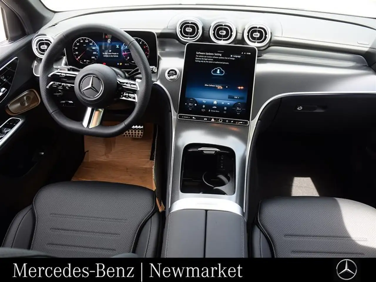 Mercedes-Benz GLC снимка Mercedes-Benz GLC