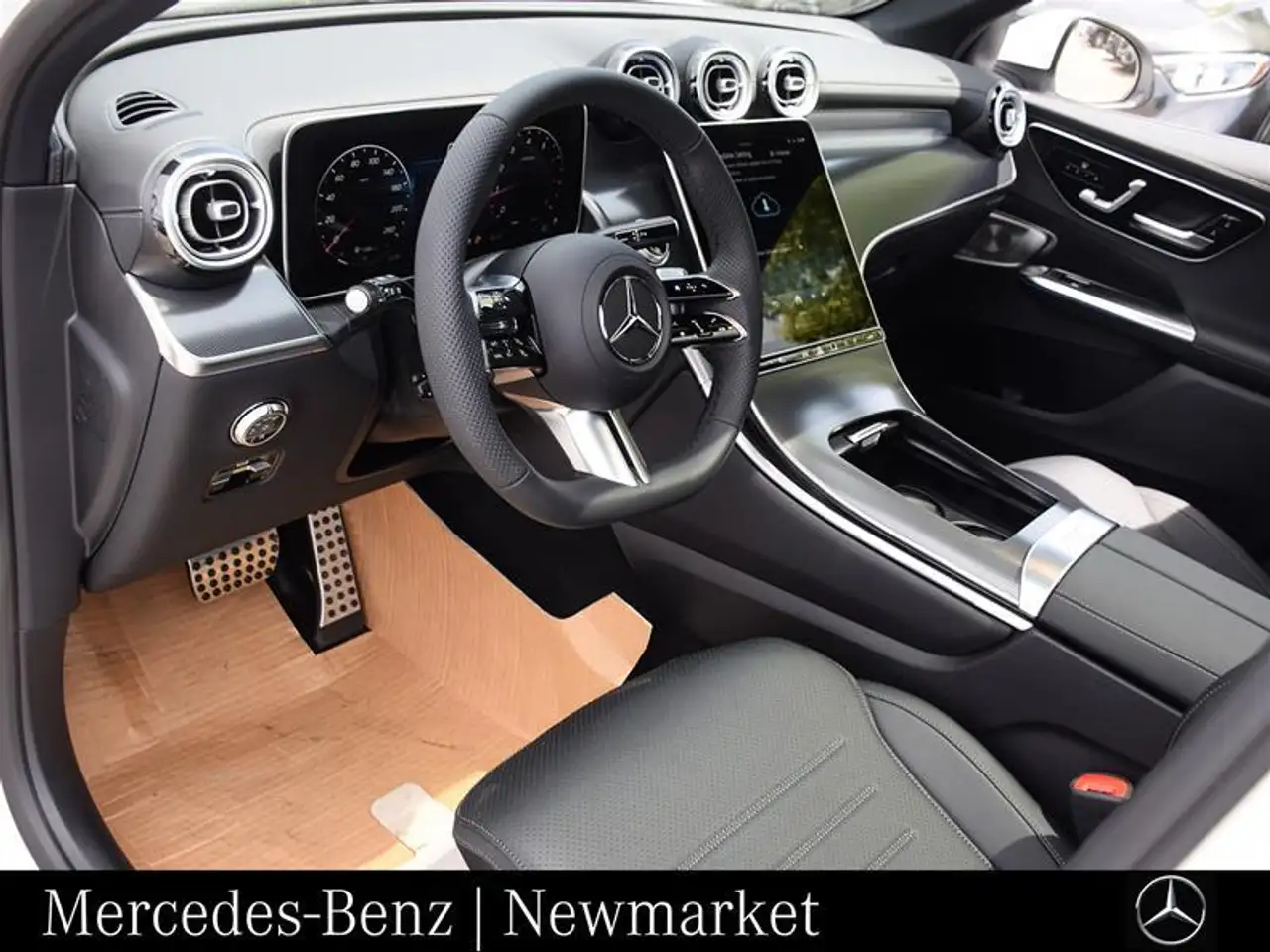 Mercedes-Benz GLC снимка Mercedes-Benz GLC