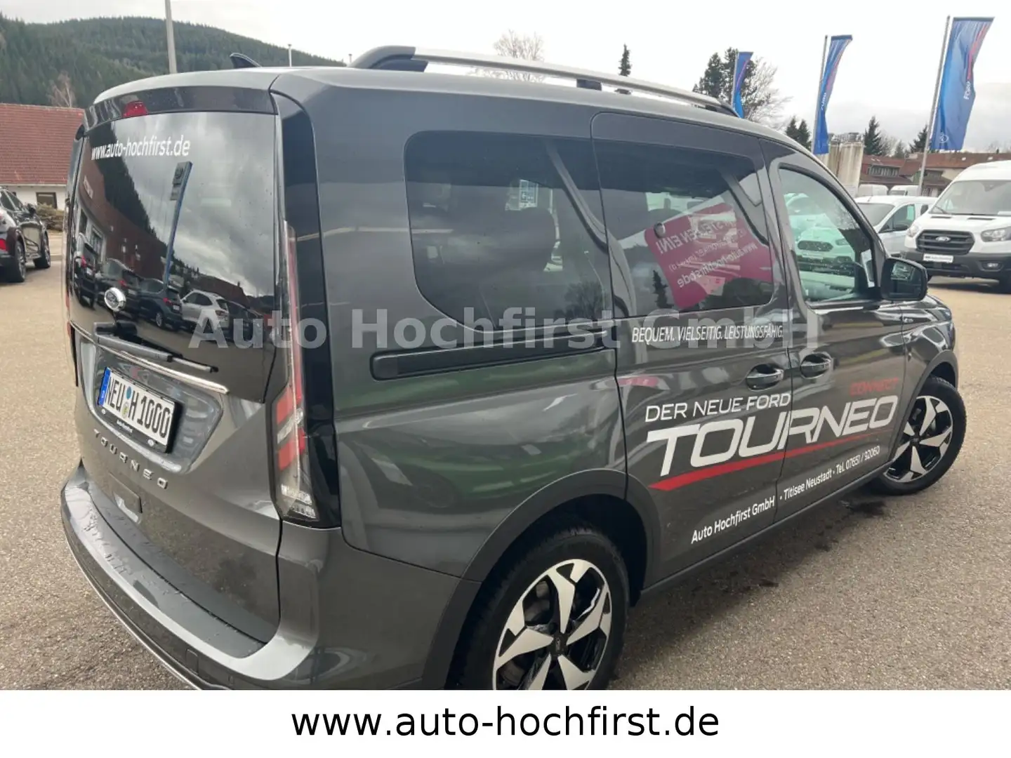 Ford Tourneo Connect Active L1 122 7 Sitzer Pano Grey - 2
