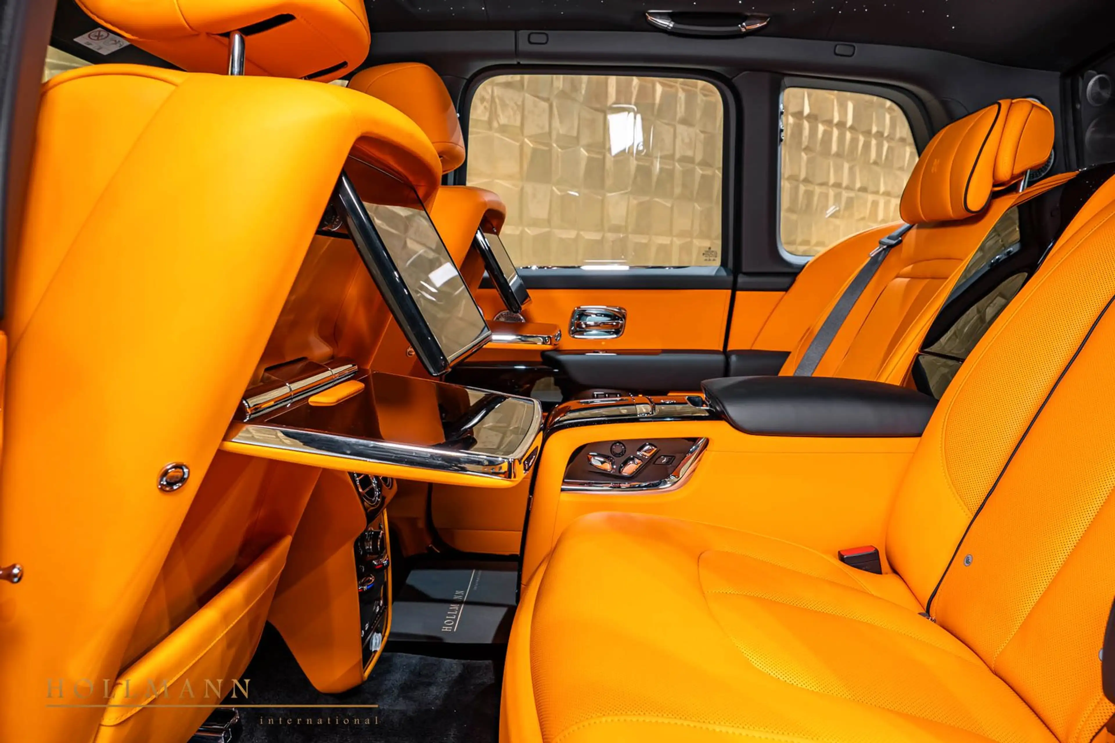 Rolls-Royce Cullinan SERIES II ARMOURED VR6 — photo 10