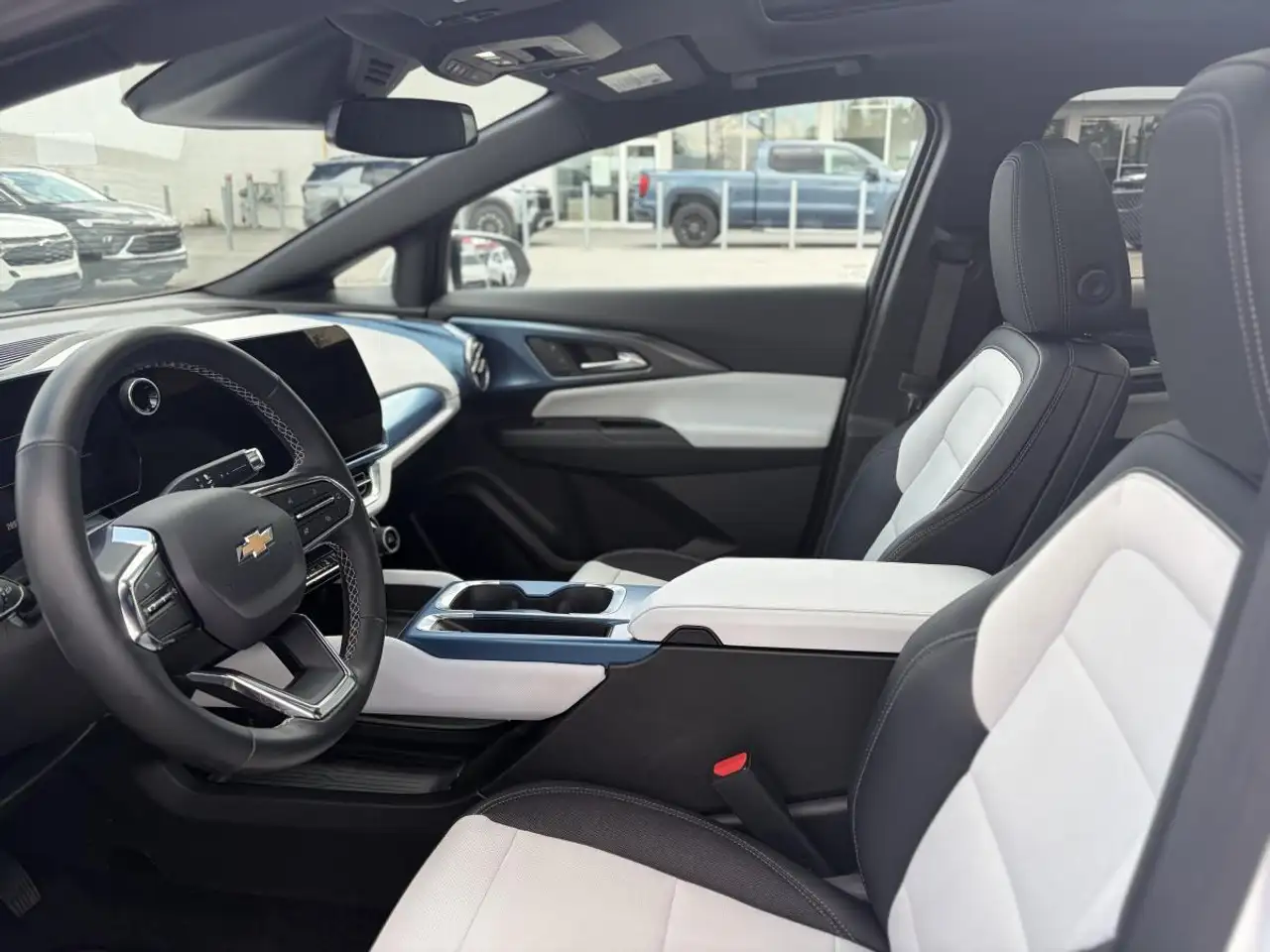 Chevrolet Equinox photo Chevrolet Equinox