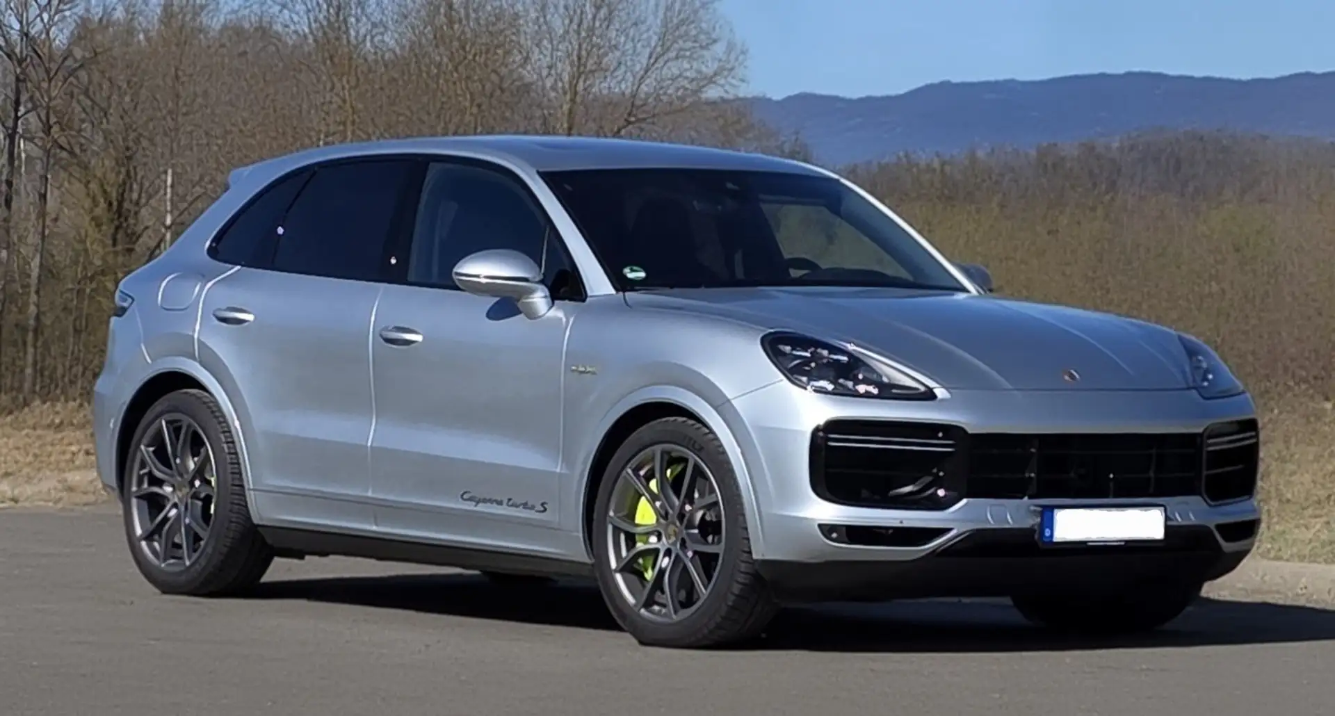 Porsche Cayenne Turbo S E-Hybrid*Nachtsicht*Panorama*AHK*Keramik* Silber - 1