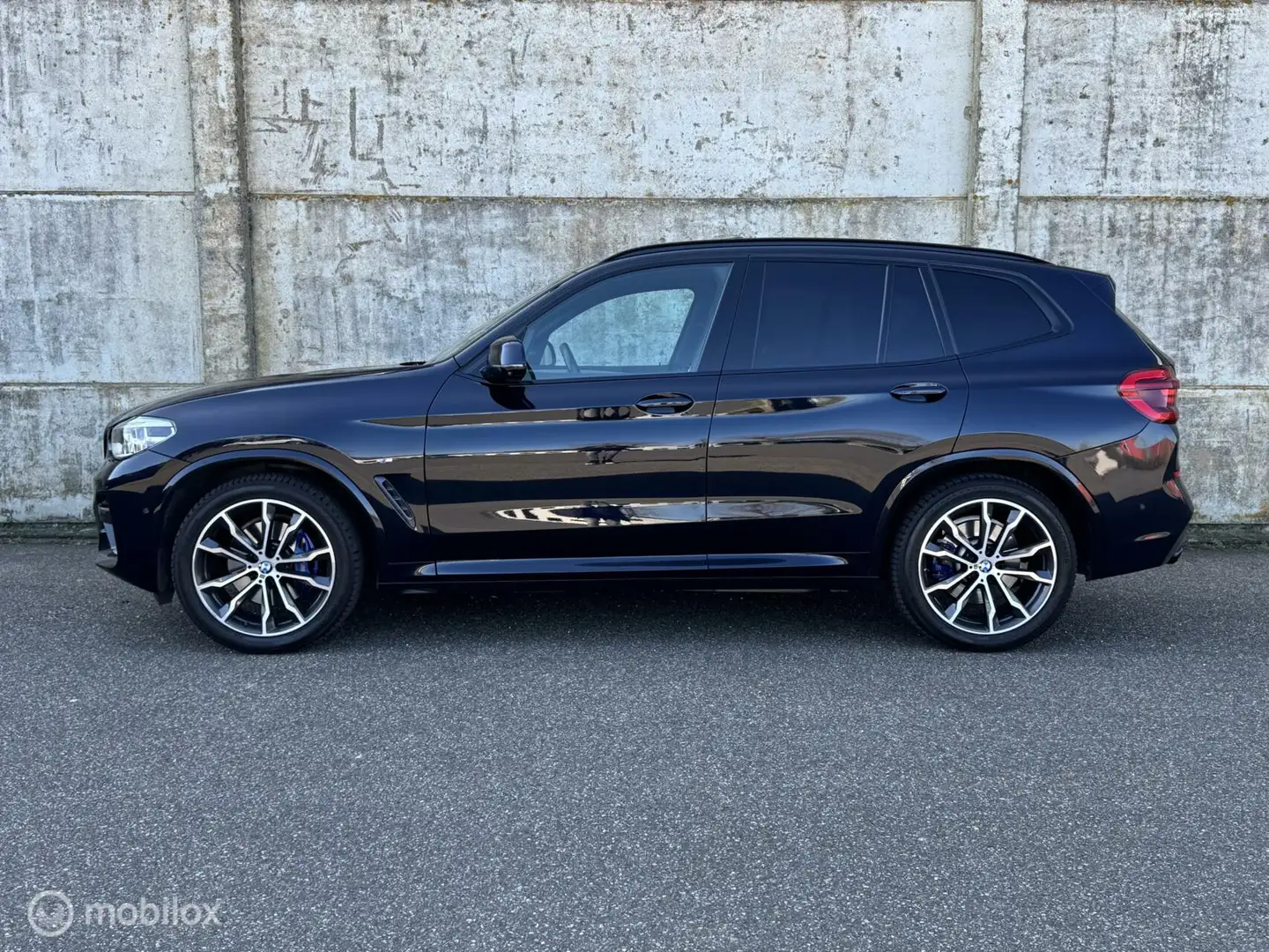 BMW X3 xDrive30i High Executive/Pano/HK audio/Leder/360 v Zwart - 2