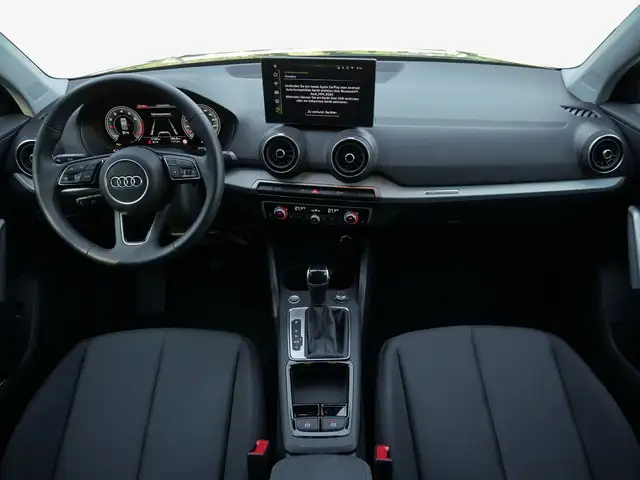 Audi Q2 view 5