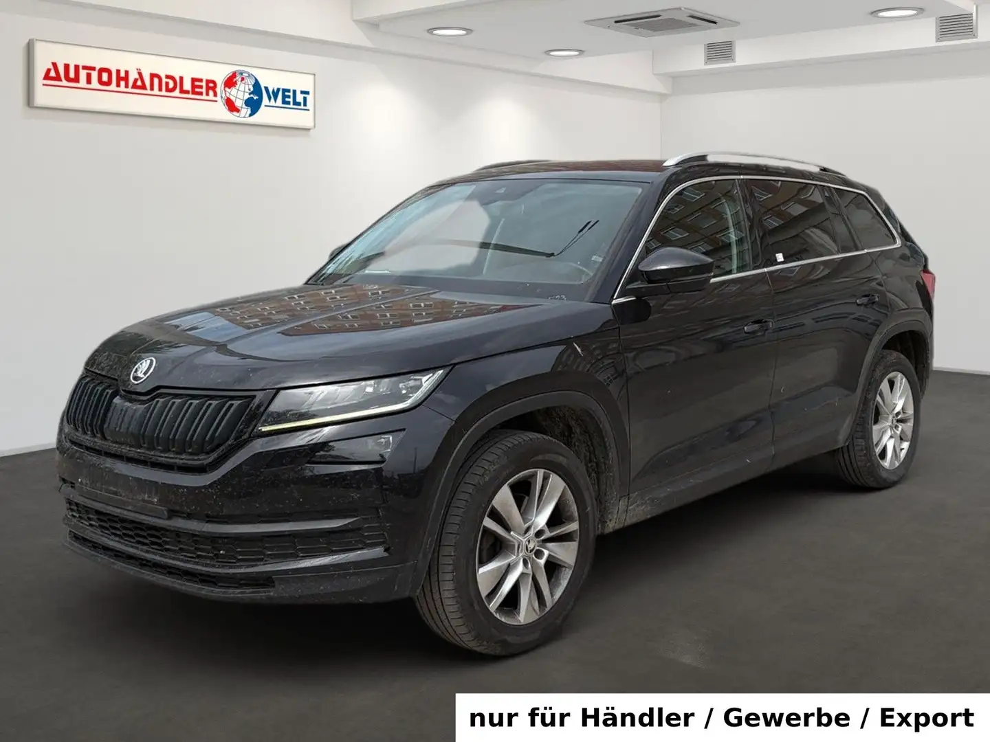 Skoda Kodiaq 2.0 TDI 4x4 AAC LED Navi SHZ PDC AHK Czarny - 1