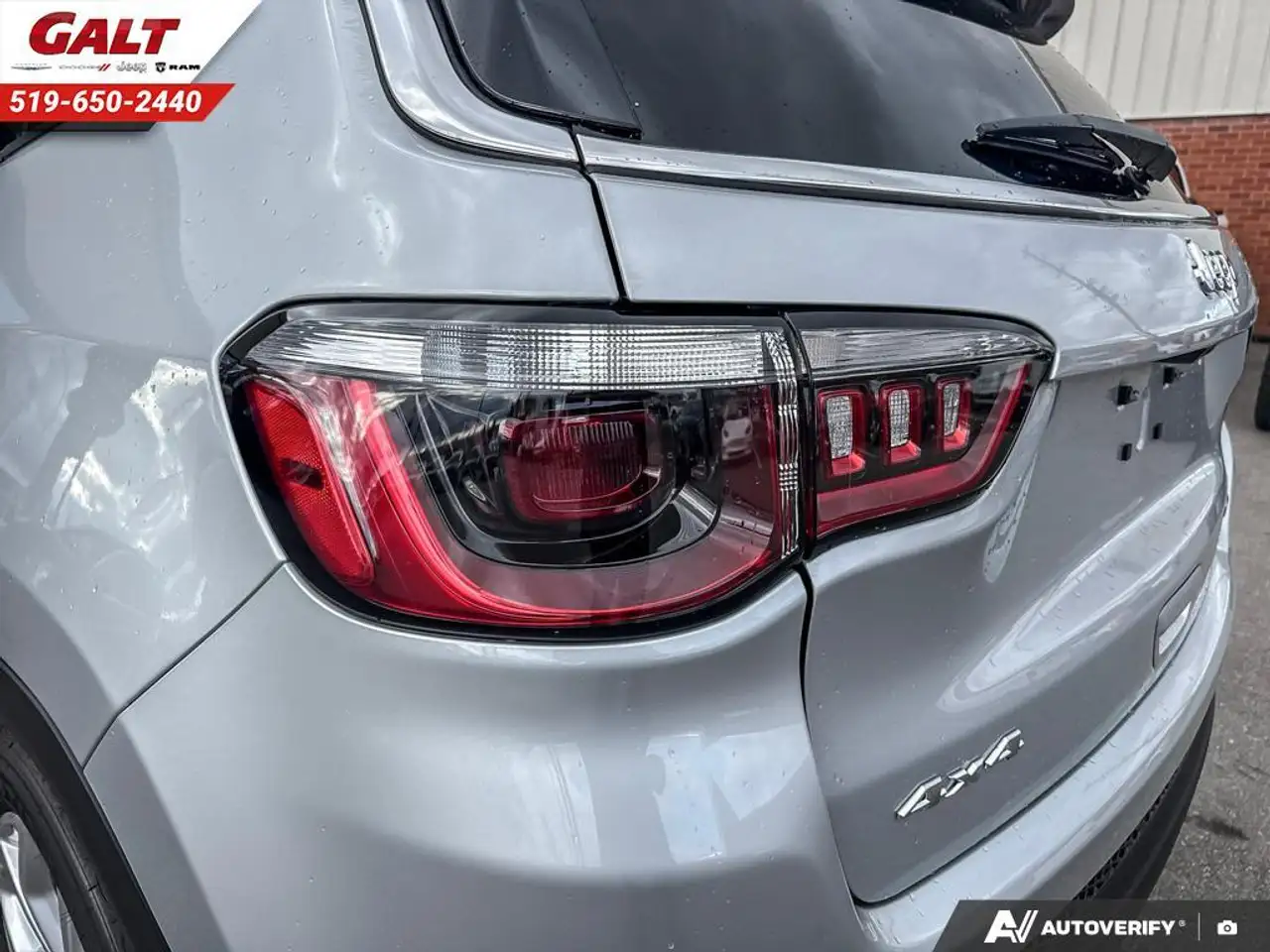 Jeep Compass снимка Jeep Compass