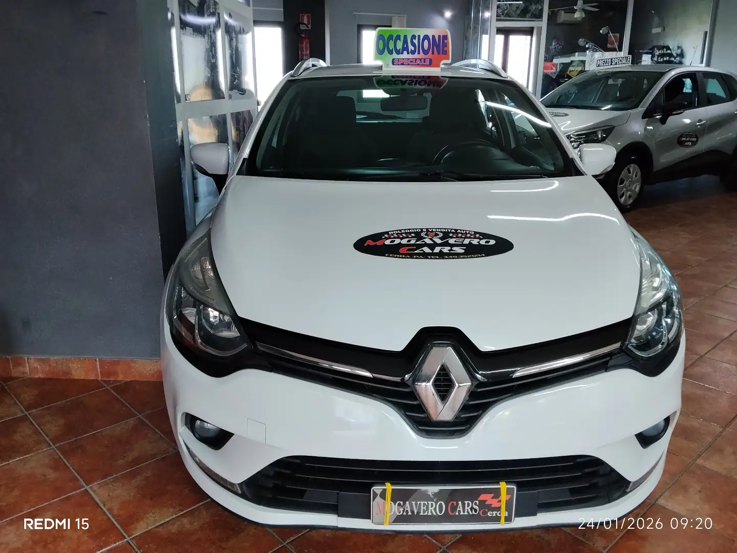 Renault Clio Clio Sporter dCi 8V 75 CV Moschino Zen Blanc - 2